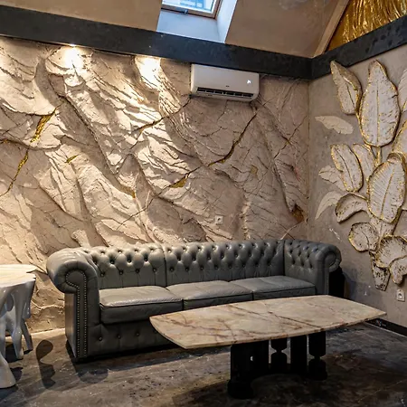 Diamond Duck Luxury - Jacuzzi - Romantic Loft Apartman