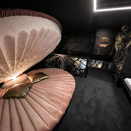 Apartman Diamond Duck Luxury - Jacuzzi - Romantic Loft *