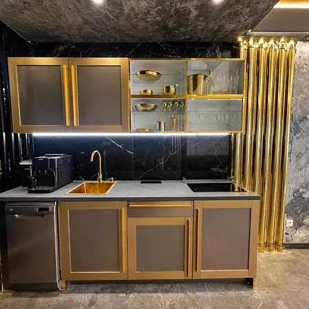 Diamond Duck Luxury - Jacuzzi - Romantic Loft Apartman *
